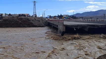 Aguas del Valle suspendió entrega de agua para uso sanitario en Ovalle por desborde de embalse
