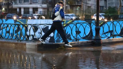 Académico UC: La lluvia fue demasiada y puso en evidencia la vulnerabilidad de nuestra infraestructura