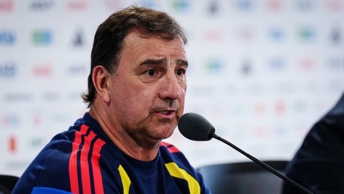Néstor Lorenzo renovó su contrato con la selección colombiana