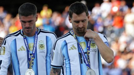  Messi reapareció en Argentina para apoyar al club presidido por su hermano 
