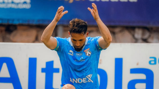 San Marcos joins promotion race lead after beating Magallanes