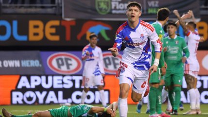   [VIDEO] Eduardo Vargas asistió de taco a Agustín Arce para el 1-0 de la U sobre Audax 