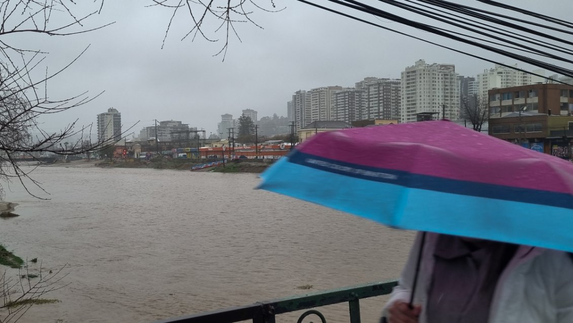 Sistema frontal afectará la Región de Valparaíso con precipitaciones y ráfagas de viento