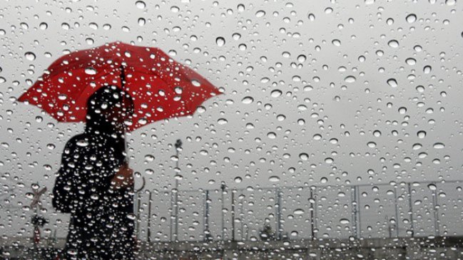 Red alert for Valdivia and Futrono as rivers overflow due to storm system