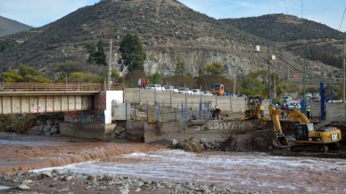 Persiste la emergencia en el Norte Chico por cortes de agua, suspensión de clases y pérdidas agrícolas