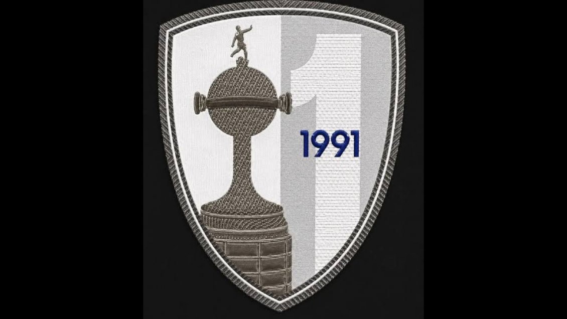 El nuevo parche exclusivo de campeón que usará Colo Colo cuando juegue en Copa Libertadores