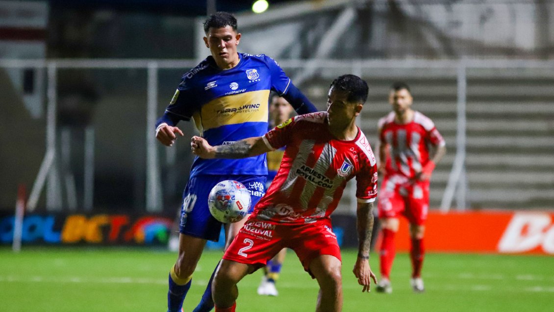 La Calera rescató una agónica igualdad ante Everton por la Liga de Primera