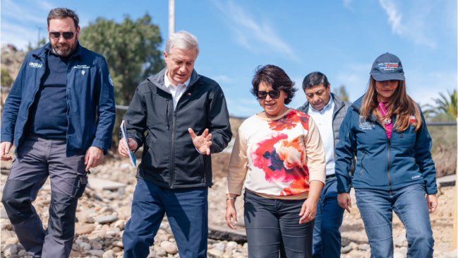 Kast surveys storm-hit North Chico, emphasizes aid process