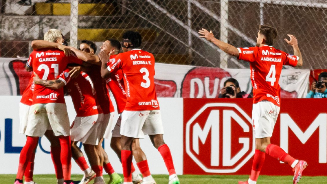 Cienciano logró la hazaña y eliminó a Lanús con una goleada en los play-offs de la Sudamericana