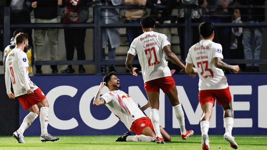 Bragantino despachó a Sporting Cristal y enfrentará a Atlético Mineiro en octavos de la Sudamericana