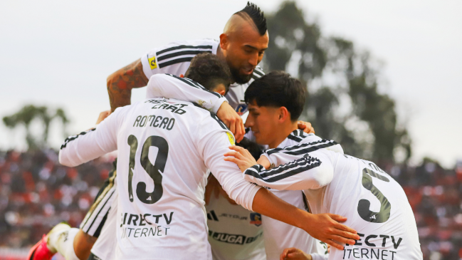 Colo Colo beats Everton in a thriller and continues to hold ground in the Primera League