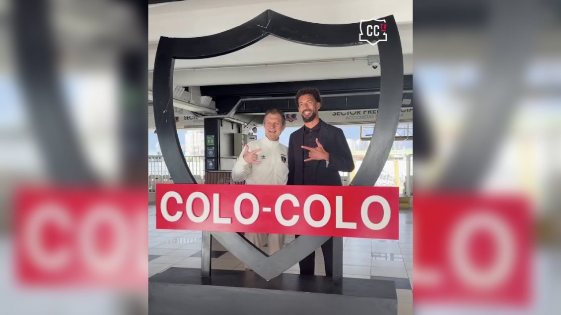 Llegó a la casa de Colo Colo: Vozinha recorrió por primera vez el Estadio Monumental