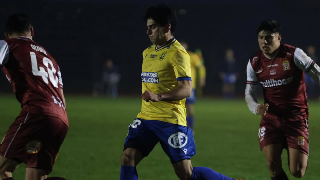 Curicó clearly defeats U. de Concepción and qualifies for Copa Chile round of 16