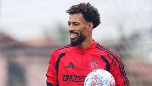 Vozinha's first day at Colo Colo: 'Happy to start this journey'