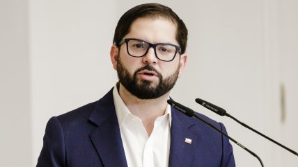 Expresidente Boric alista nuevos viajes a Uruguay y Alemania