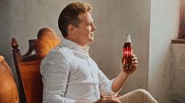 Tengo sed de ti: Luis Miguel reaparece en comentado comercial de Coca-Cola