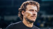 Diego Forlán fue oficializado como sustituto de Bielsa en Uruguay