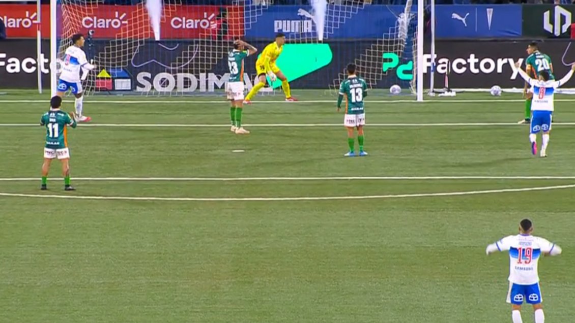 [VIDEO] La UC tomó ventaja ante Cobresal gracias a un autogol de Guillermo Pacheco