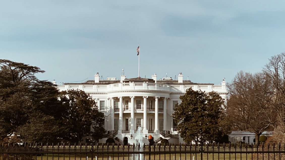 Tribunal frenó obras del salón de baile de Trump en la Casa Blanca por falta de aval del Congreso