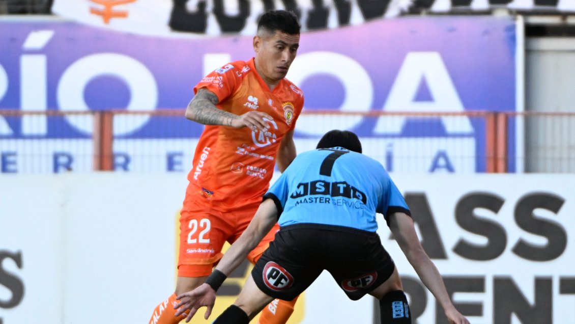 Cobreloa empató con Iquique y se mantuvo en la cima del Ascenso