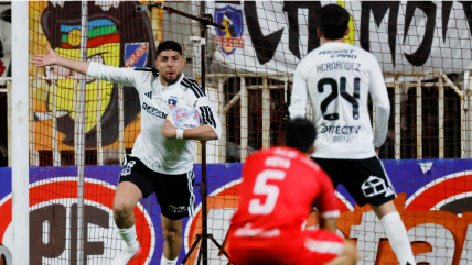   Romero y Hernández protagonizaron la remontada de Colo Colo ante La Calera en el 