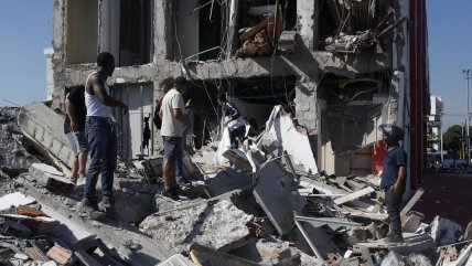   Al menos 20 edificios colapsados por sismo 7,4 en Cali, sede de la reciente investidura presidencial 