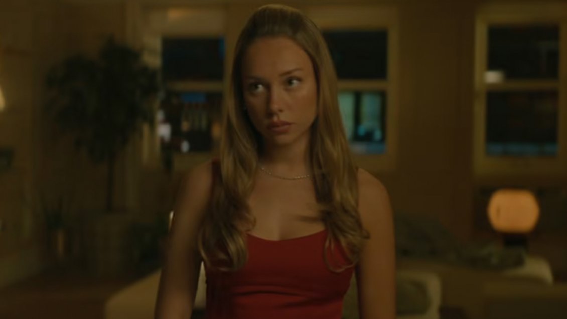 Ester Expósito protagoniza thriller romántico basado en la exitosa novela 