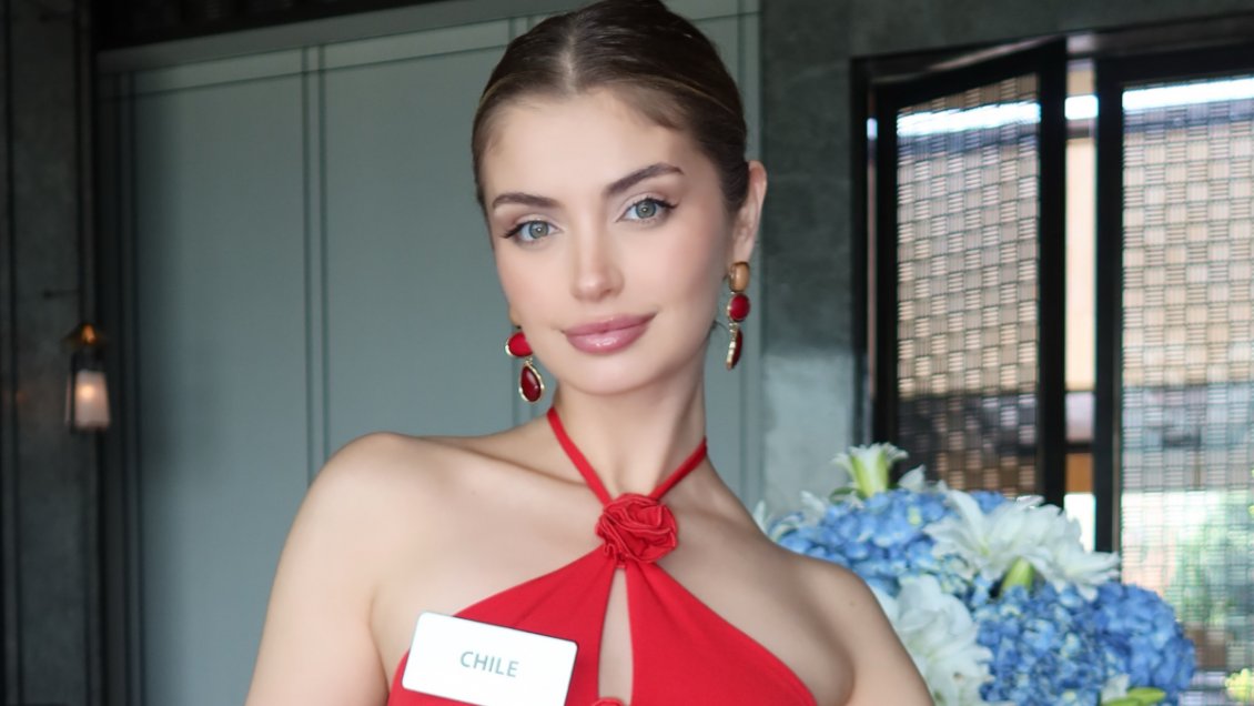 Sacó aplausos: Así fue la primera aparición de Ignacia Fernández en Miss Mundo 2026
