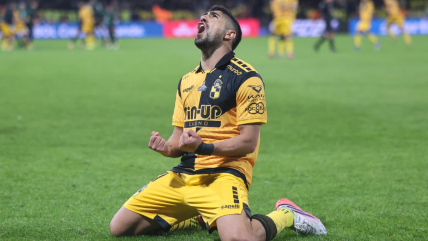   Vadalá y Sánchez fueron claves en el empate de Coquimbo ante Platense en Argentina 