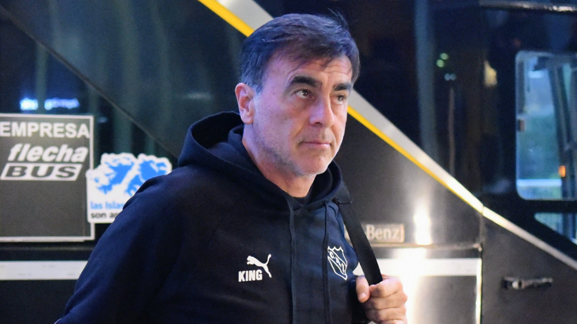Independiente despidió a Gustavo Quinteros tras fracaso en la Copa Argentina