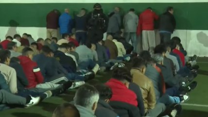 Operación Cancerbero: Trasladan a un centenar de reos desde Santiago hasta la cárcel de Talca