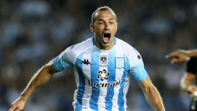 Racing Club honors Marcelo Díaz with tribute after retirement announcement
