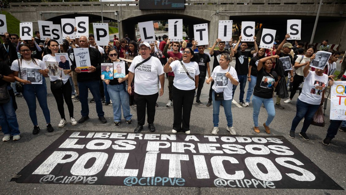 Venezuela anunció la excarcelación de 131 presos políticos tras acuerdos de paz