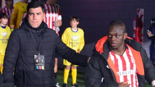 Estudiantes Coach Medina Vows 'Intelligent Victory' in Copa Libertadores Rematch