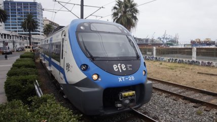 Metro Valparaíso: Asaltante hirió con un cuchillo a un pasajero y huyó rompiendo una ventana