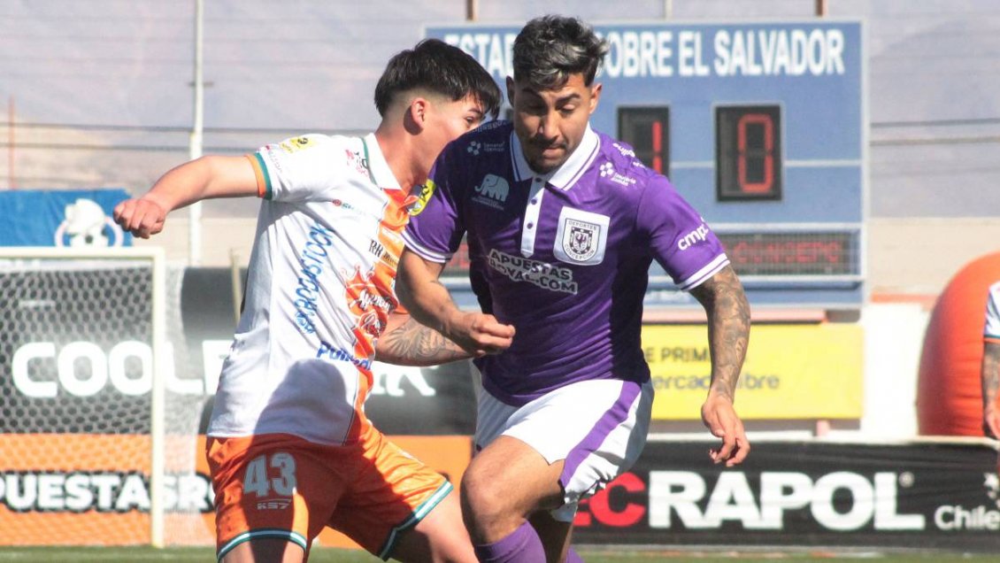 Deportes Concepción hundió a Cobresal y prolongó su gran momento en la Liga de Primera