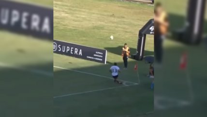   [VIDEO] ¿El peor de la historia? El horrible córner en el fútbol de Brasil que se hizo viral 