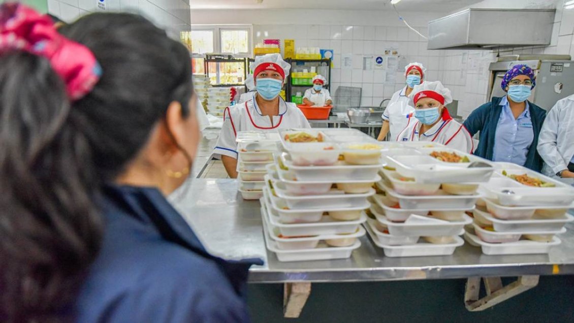Oposición exige que Junaeb explique supuesta reducción de raciones alimenticias en colegios