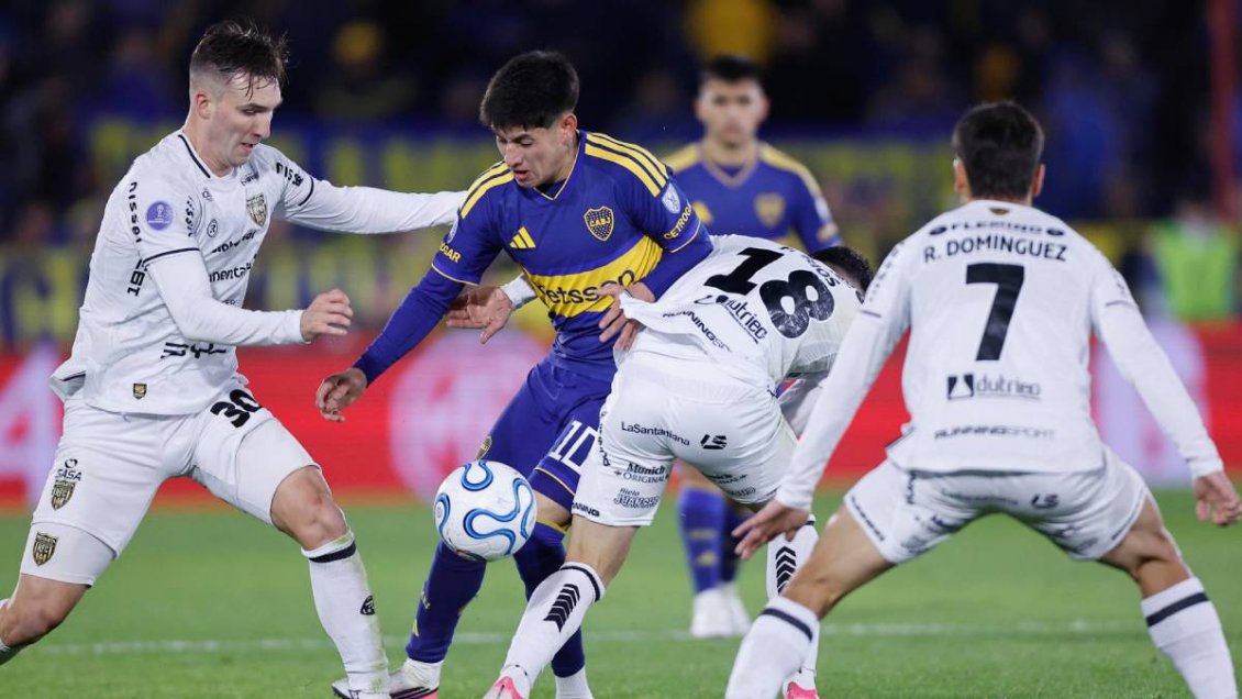 Conmebol castigó a Boca Juniors con millonaria multa por infracciones en la Sudamericana