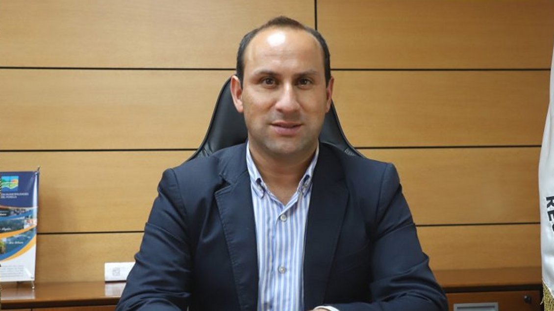 Alcalde de Coihueco fue formalizado por delitos sexuales: quedó sin arresto o arraigo