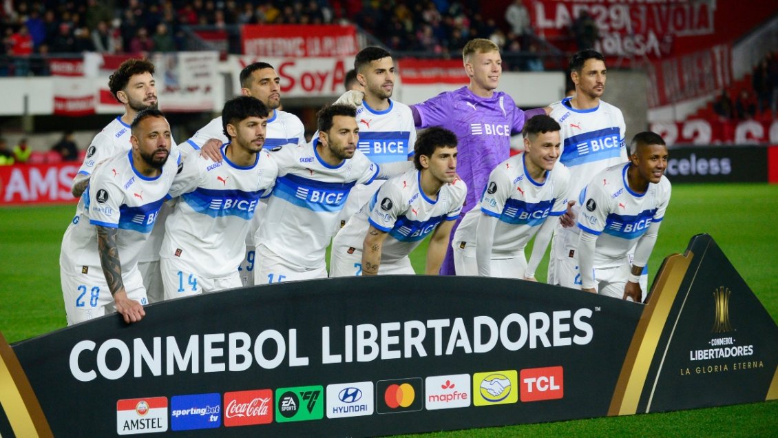 Universidad Católica se enfrenta a Estudiantes por Copa Libertadores