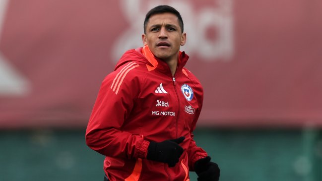 Alexis Sánchez Responds to 'Yellow' Label from Follower Over Political Support