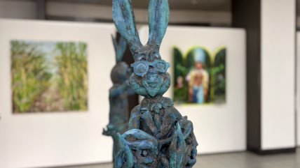   Muestra de arte homenajea a Bad Bunny en Puerto Rico 