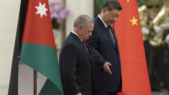 Con el rey de Jordania, Xi Jinping defendió existencia de un Estado palestino