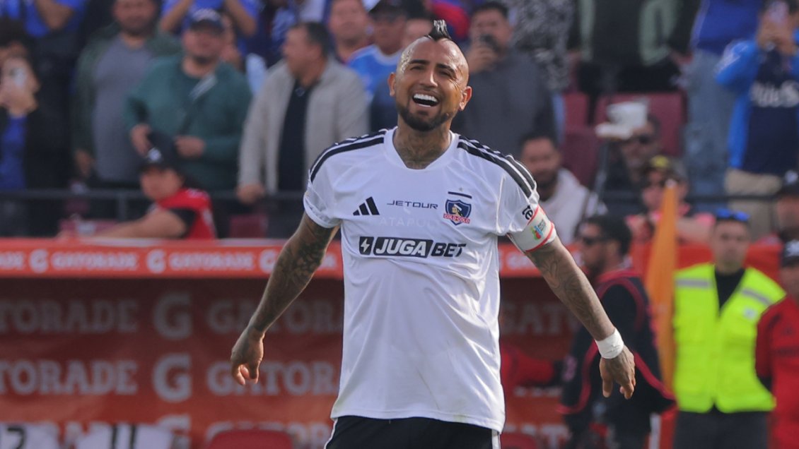 Vidal: Colo Colo ha sido superior en todas sus líneas, con todos los equipos chilenos
