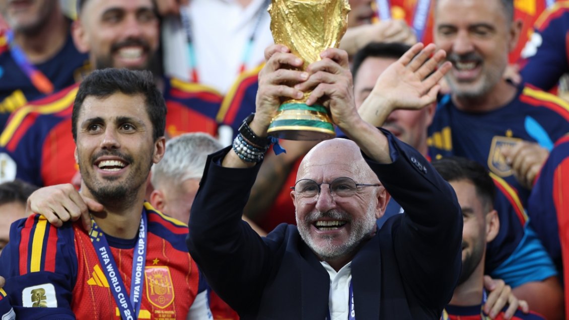 Luis de la Fuente tras sanciones de la FIFA a argentinos: 