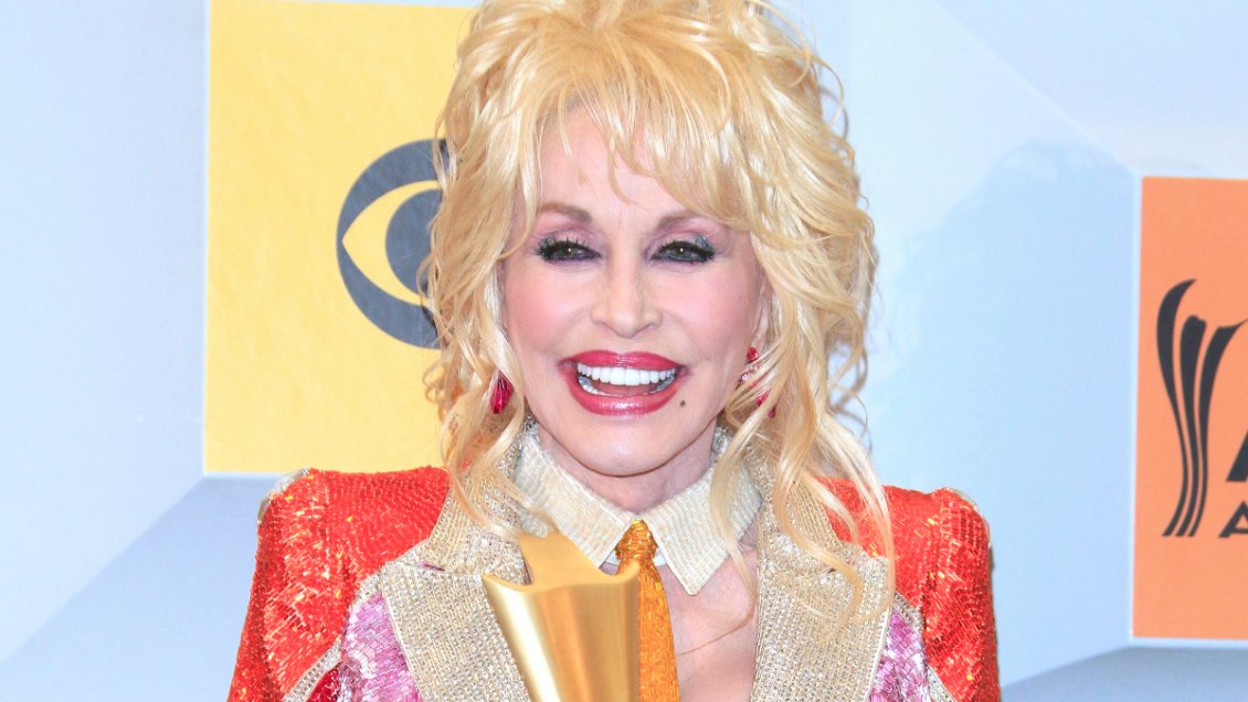 Revelan la causa de muerte de Dolly Parton: sufrió un 