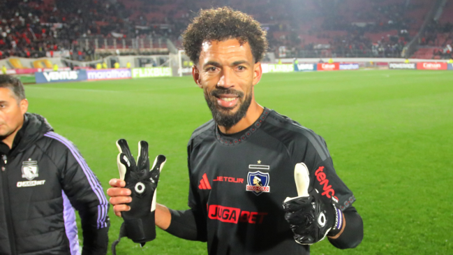 Goalkeeper Vozinha debuts for Colo Colo: 'An honor to wear the shirt of the biggest team'