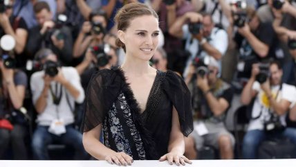   Revuelo editorial por novela supuestamente basada en la actriz Natalie Portman 