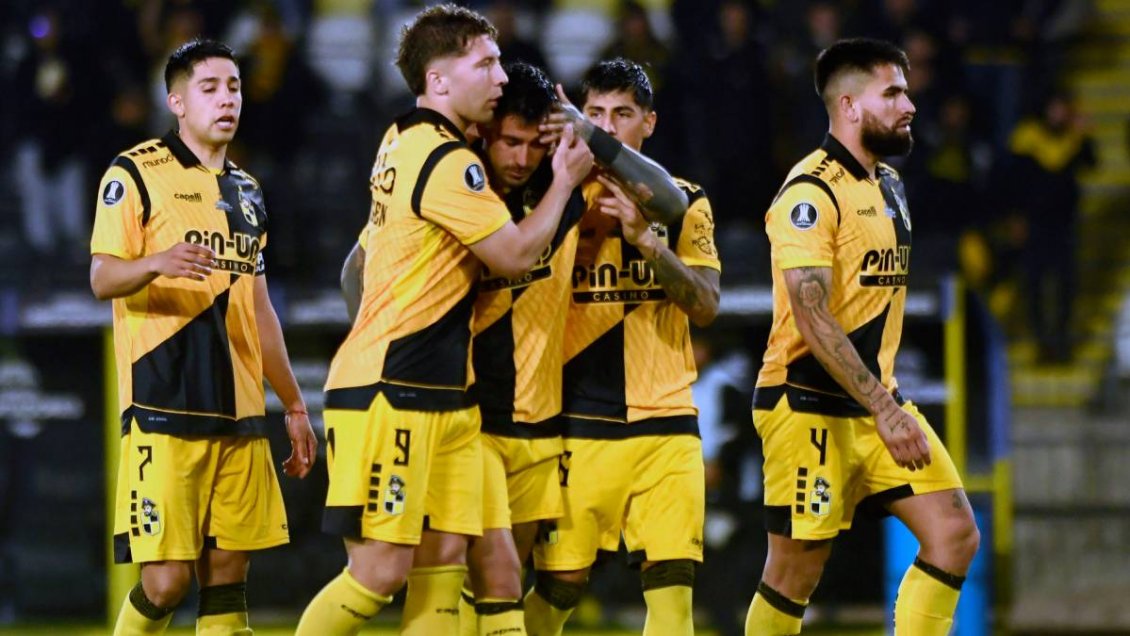 Conmebol castigó a Coquimbo Unido con multa tras duelo ante Platense por la Libertadores